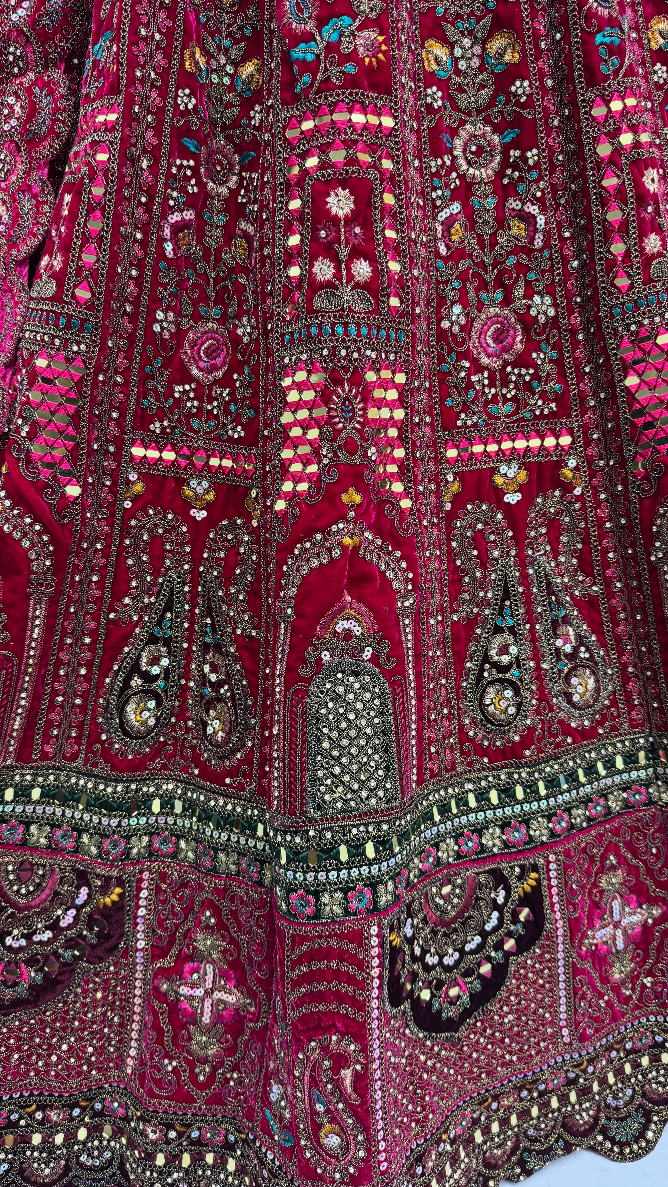 Gracious Heavy Dupatta And Hand Mirror Crafted Bridal Lehenga Choli 